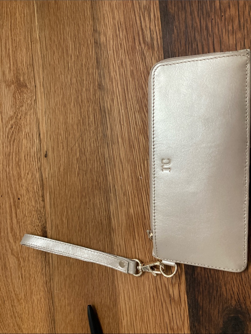 Rachel Cruz wristlet